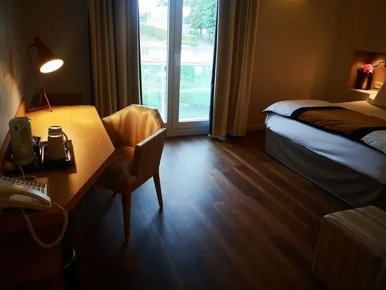 Junior Süit, Kanal Manzaralı