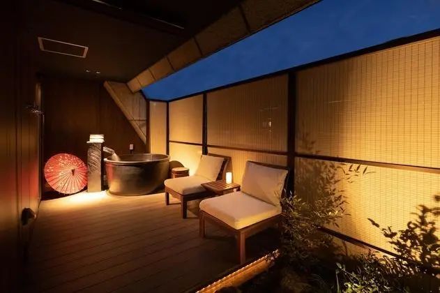 Süit (with Open-Air Bath, 65m2)