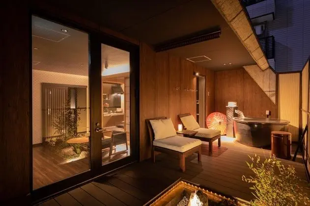 Süit (with Open-Air Bath, 65m2)
