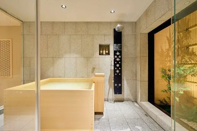Family Çatı Katı Süiti (Penthouse)