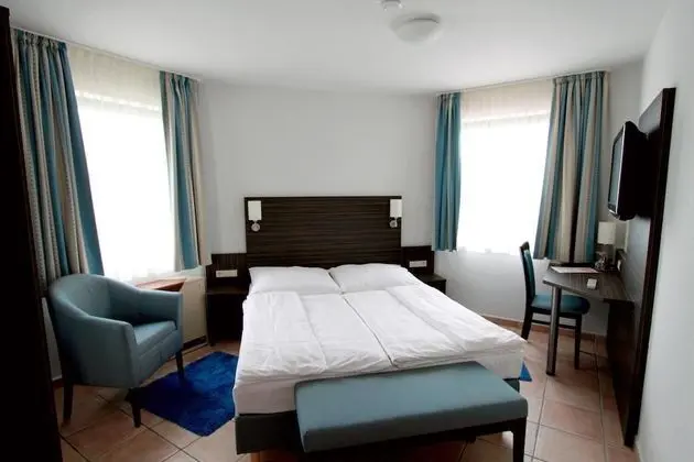 Basic İki Ayrı Yataklı Oda