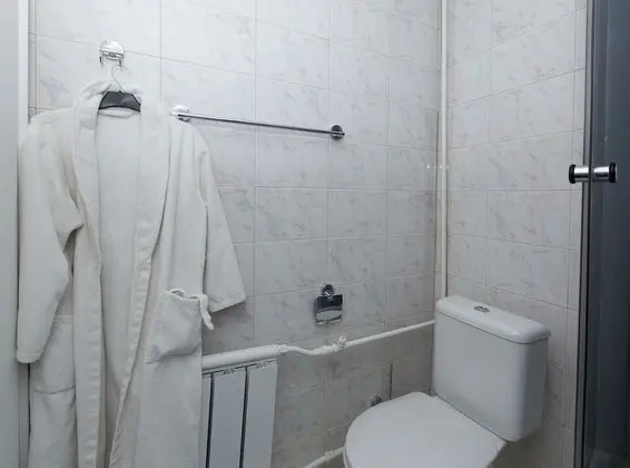 Superior Tek Büyük veya İki Ayrı Yataklı Oda