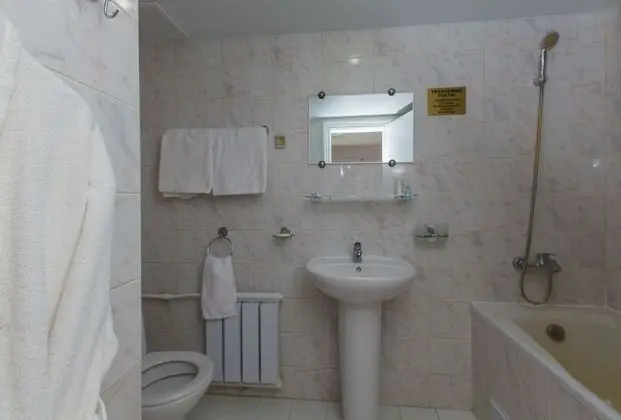 Superior Tek Büyük veya İki Ayrı Yataklı Oda