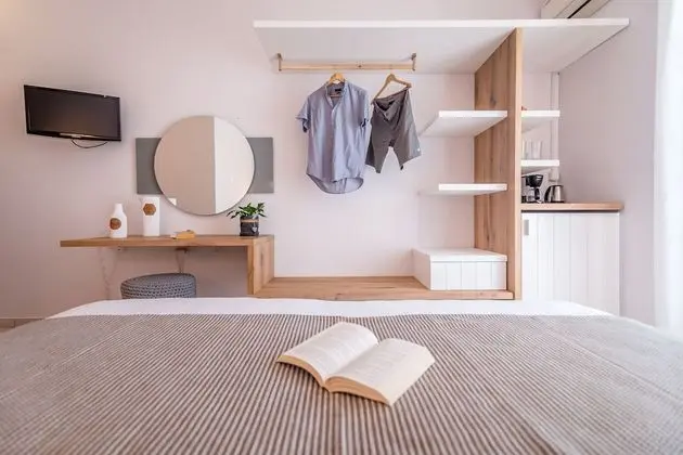 Superior Oda, Deniz Manzaralı (1st Floor)