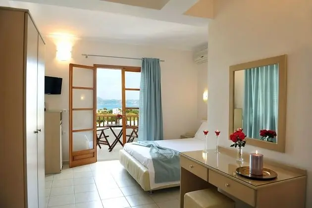 Superior Oda, Deniz Manzaralı (2nd Floor)