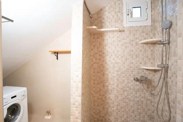 Luxury Dört Kişilik Oda (First Floor)