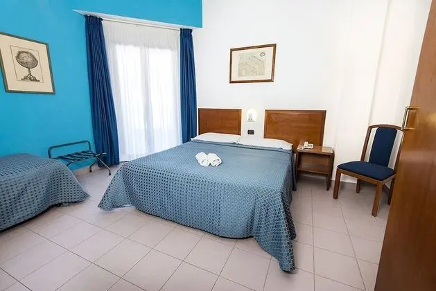 Tek Büyük veya İki Ayrı Yataklı Oda