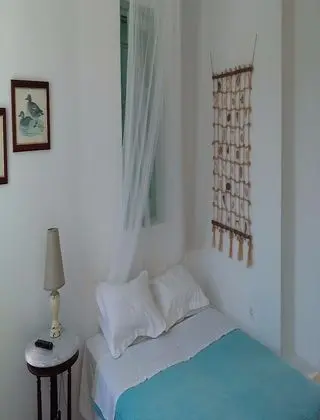Üç Kişilik Oda, Deniz Manzaralı