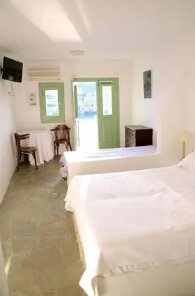 Üç Kişilik Oda, Deniz Manzaralı