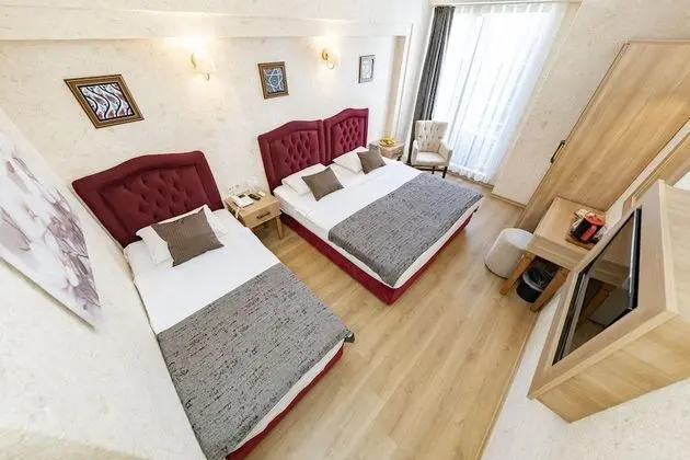 Standard Üç Kişilik Oda
