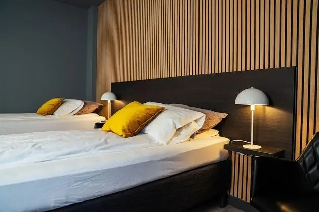 Tek Büyük veya İki Ayrı Yataklı Oda