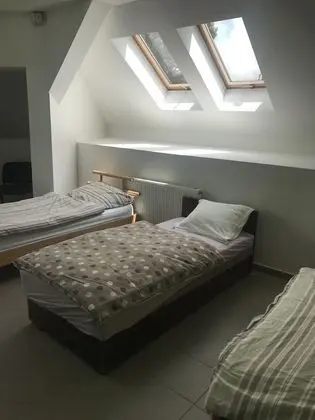 Dört Kişilik Oda, Ortak Banyo