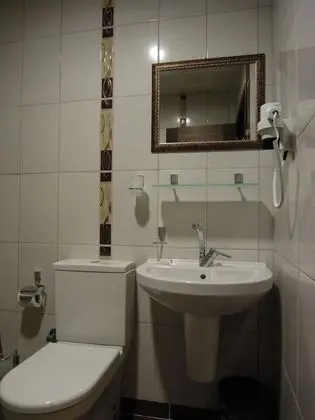 Üç Kişilik Oda
