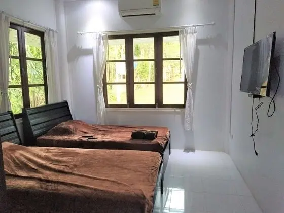4-Bedroom House