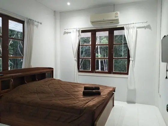 4-Bedroom House