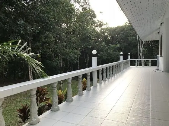 4-Bedroom House