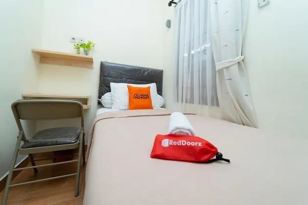 Tek Kişilik Oda (Reddoorz)