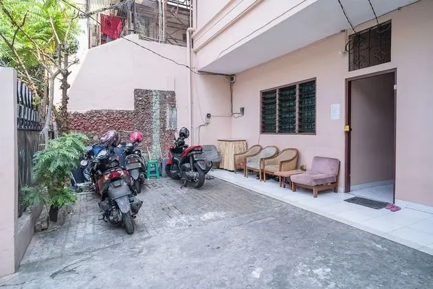 Standard Oda (Reddoorz)