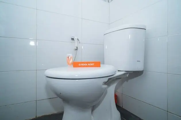Standard Oda, Ortak Banyo (Reddoorz)