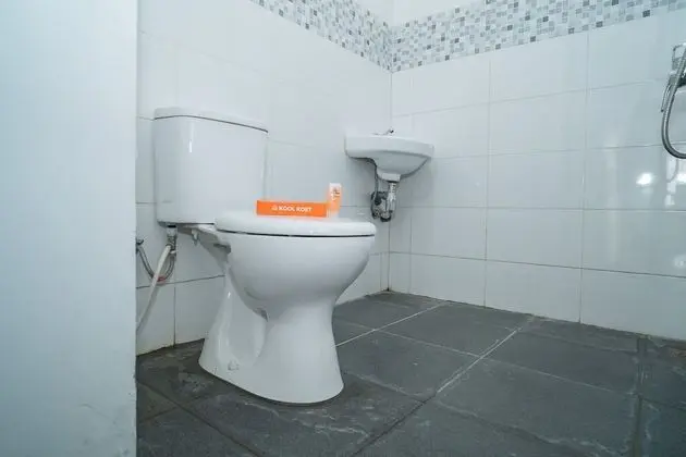 Standard Oda, Ortak Banyo (Reddoorz)