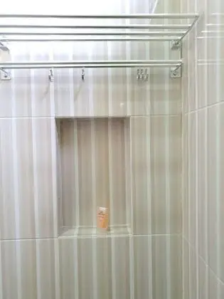 Tek Kişilik Oda, Ortak Banyo