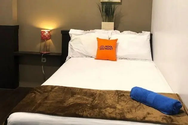 Standard Tek Büyük Yataklı Oda, Ortak Banyo