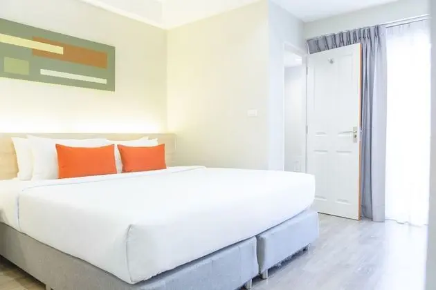 Compact Room