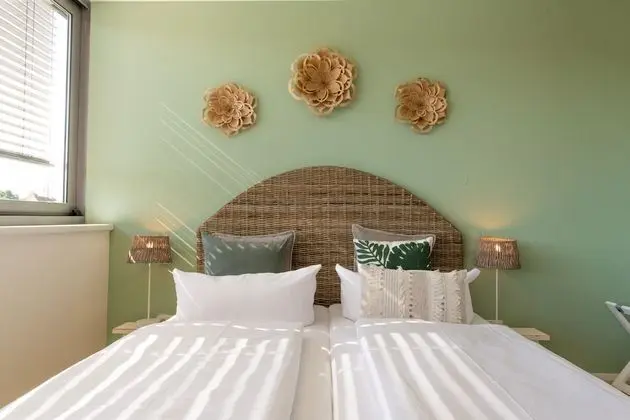 Basic Tek Büyük Yataklı Oda