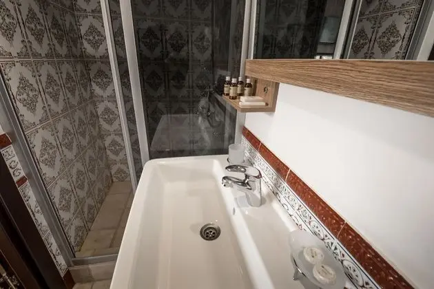 Standard Tek Büyük Yataklı Oda, Şehir Manzaralı