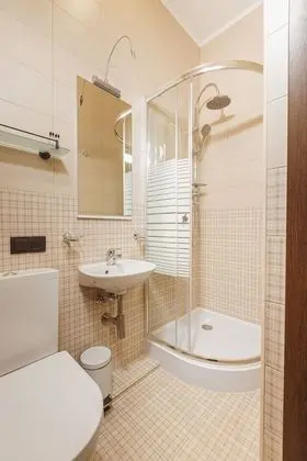 Standard Büyük Yataklı Tek Kişilik Oda