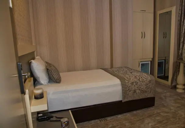 Standart Oda, Şehir Manzaralı, Balkonsuz