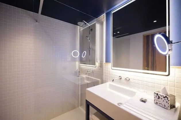 L'Unik Room