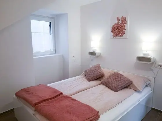 Standard Tek Büyük Yataklı Oda (Spacal)