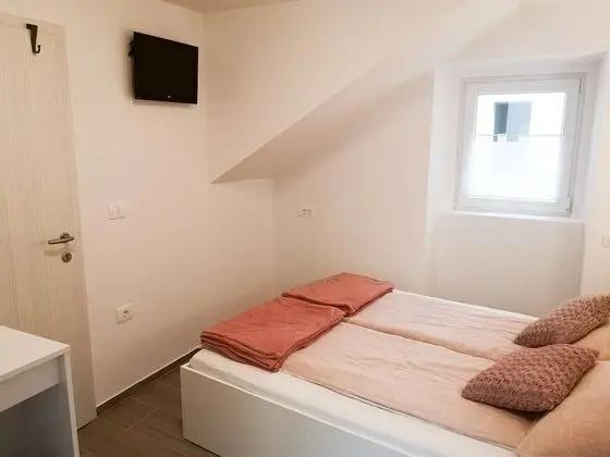 Standard Tek Büyük Yataklı Oda (Spacal)