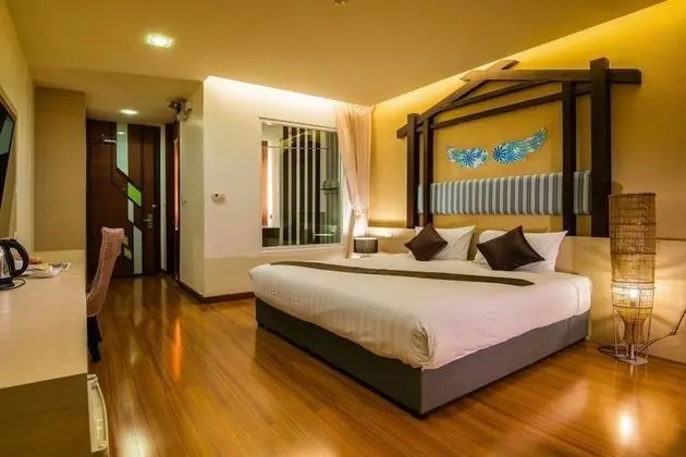 Deluxe Tek Büyük Yataklı Oda