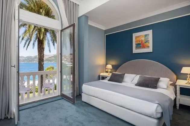 Superior Double Room with Seaside Balcony
