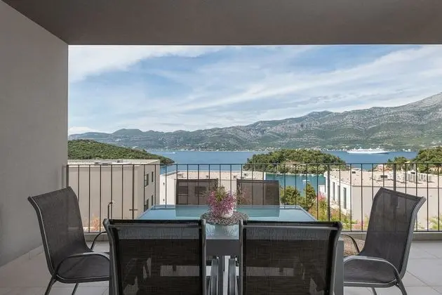 Deluxe Apartment, 2 Bedrooms, Terrace, Sea View (Tamaris 1)