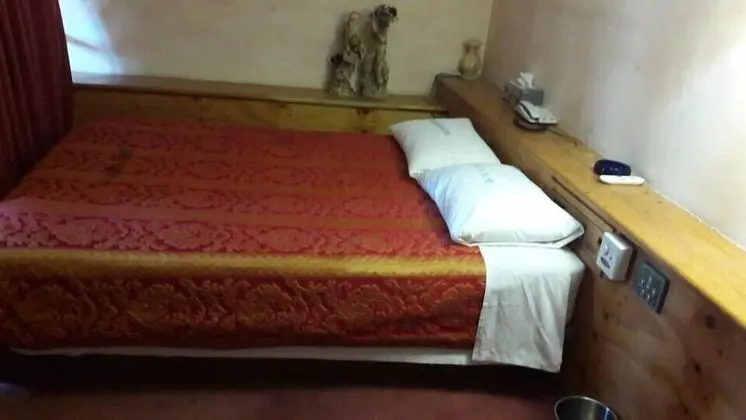 Tek Büyük Yataklı Oda