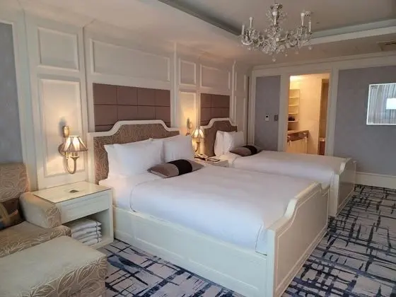 [Pick-Up/Drop-Off PKG (Incheon Airport)] Royal Studio