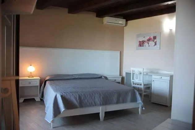 Panoramic Tek Büyük veya İki Ayrı Yataklı Oda, Tepe Manzaralı