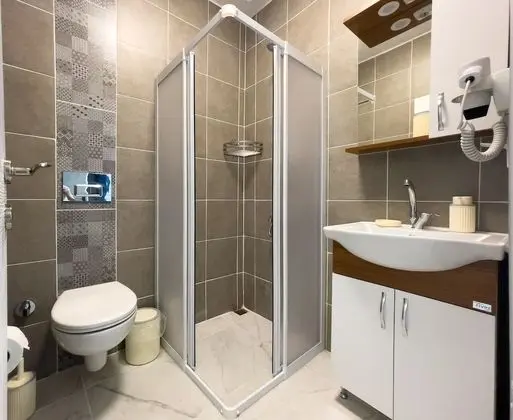 Basic Double Room