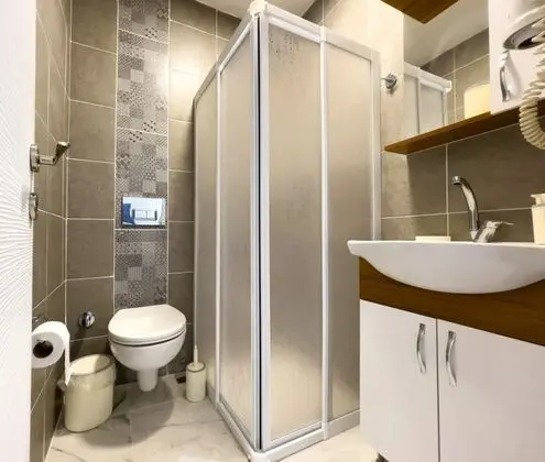 Basic Single room