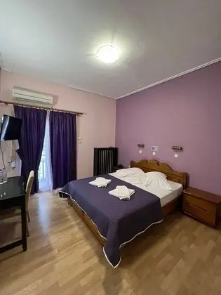 Tek Büyük veya İki Ayrı Yataklı Oda, Balkon