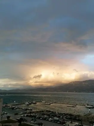 Tek Büyük veya İki Ayrı Yataklı Oda, Balkon