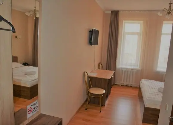 Standard Tek Büyük Yataklı Oda