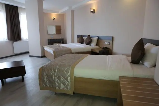 Aile Odası, Şehir Manzaralı