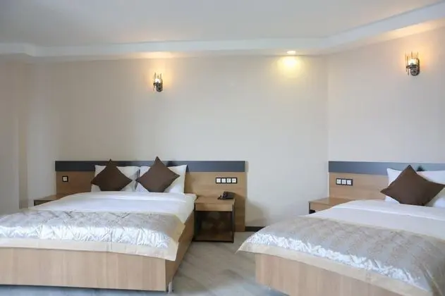 Aile Odası, Şehir Manzaralı