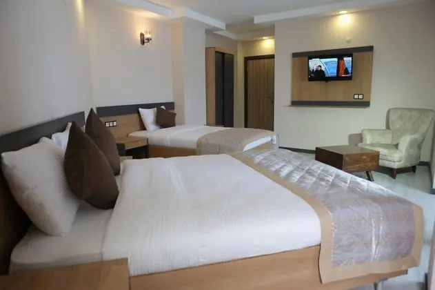 Aile Odası, Şehir Manzaralı