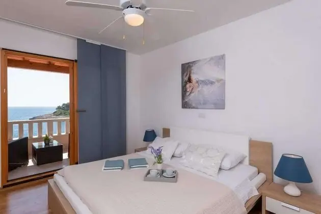 Villa, Denize Sıfır