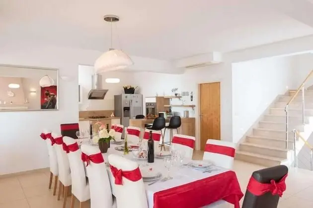 Villa, Denize Sıfır